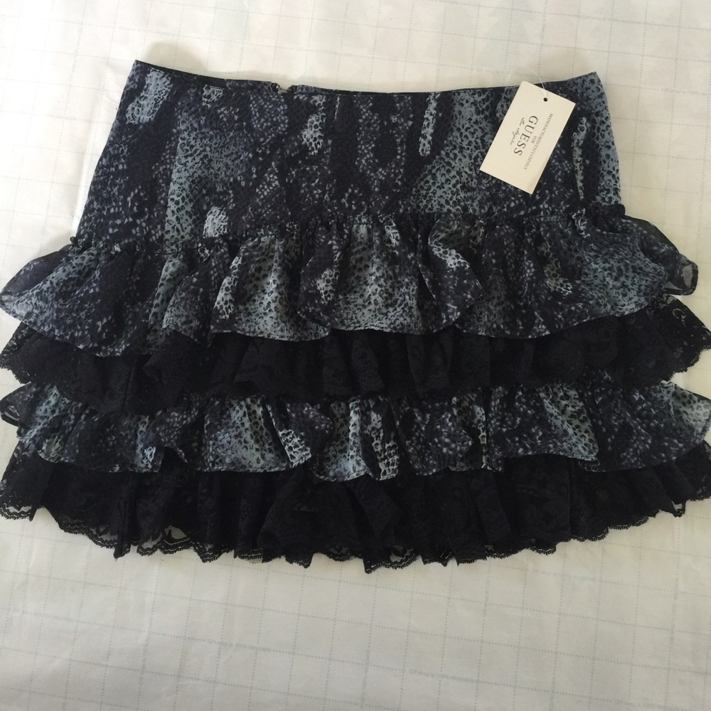 COPY - GUESS SKIRT